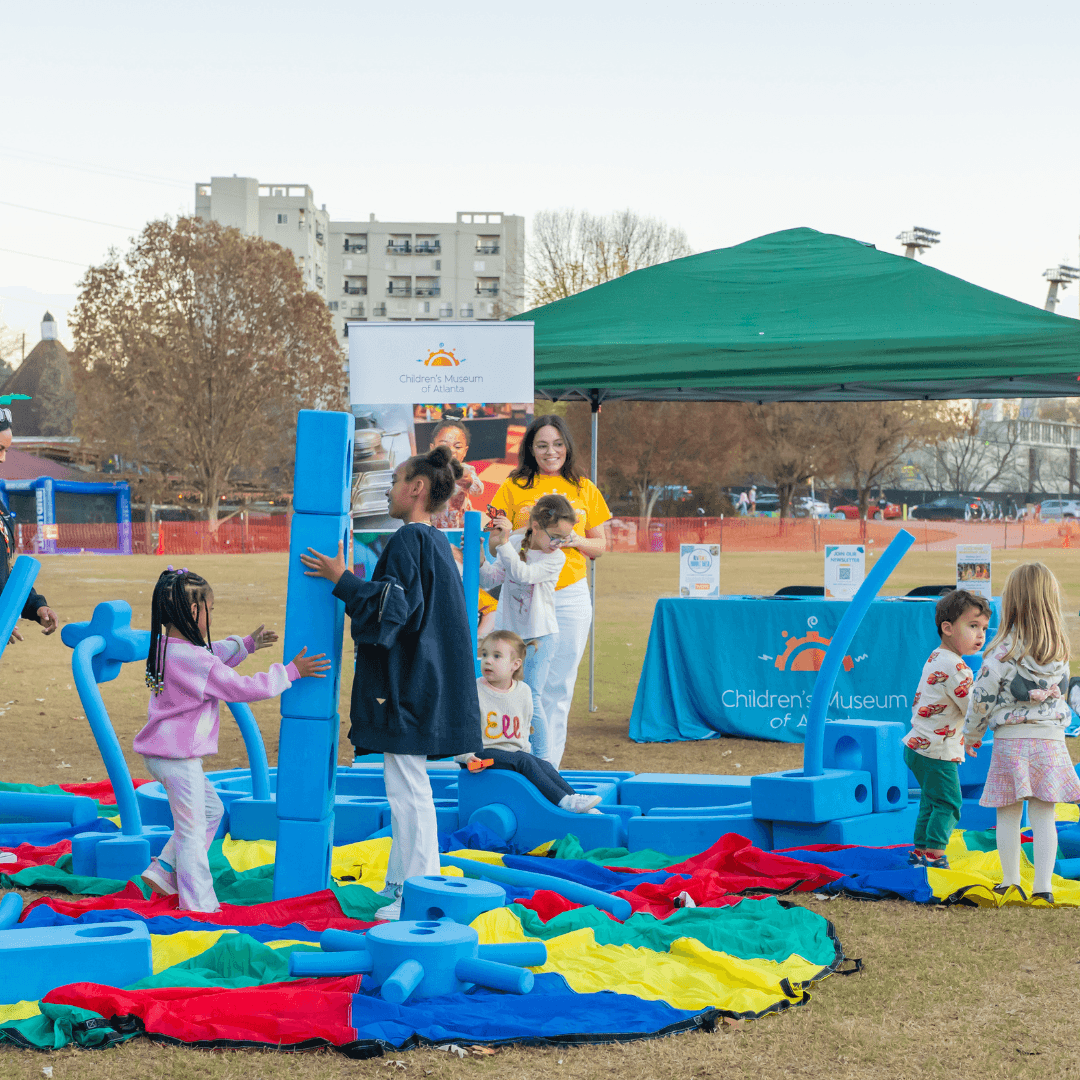 2025 Light Up The Season Event Photos- Holiday Tree (5)