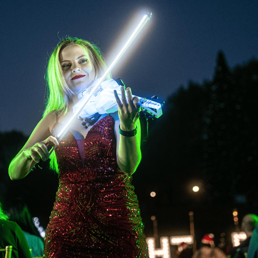 2025 Light Up The Season Event Photos- Holiday Tree (9)